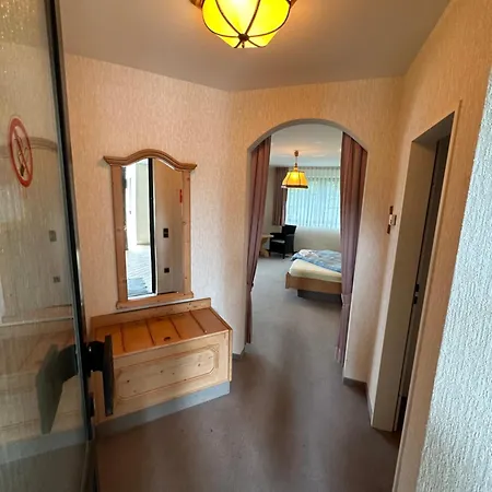 In & Out Boardinghaus Апартаменты Штольберг