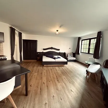 In & Out Boardinghaus * Штольберг