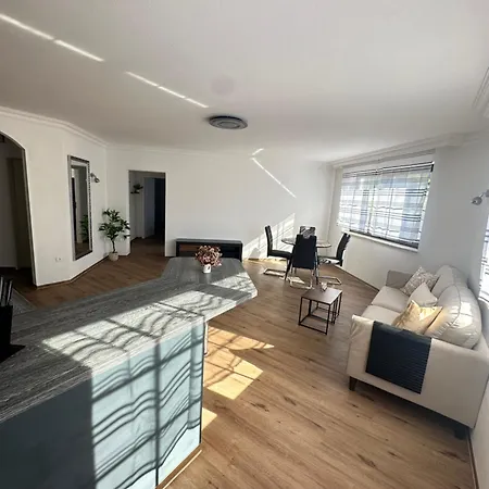 In & Out Boardinghaus